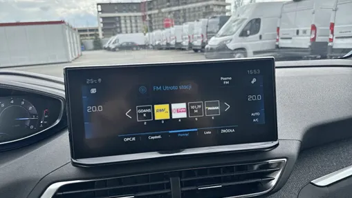 PEUGEOT 3008 3008 1.2 PureTech Allure S&S EAT8