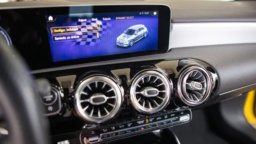 MERCEDES-BENZ A Klasa A 35 AMG 4-Matic 7G-DCT