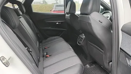 PEUGEOT 3008 3008 1.2 PureTech Allure Pack S&S EAT8