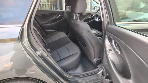HYUNDAI i30 i30 1.5 DPI Comfort
