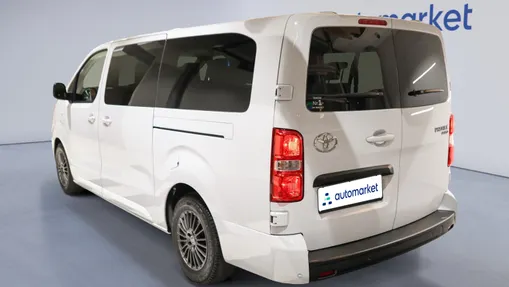 TOYOTA Proace Verso Proace Verso 2.0 D4-D Long Business