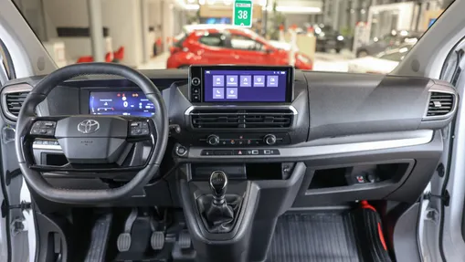 TOYOTA Proace Verso Proace Verso 2.0 D4-D Long Business