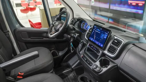 TOYOTA Proace Max Proace Max Heavy 2.2 D-4D L3H2 Comfort aut