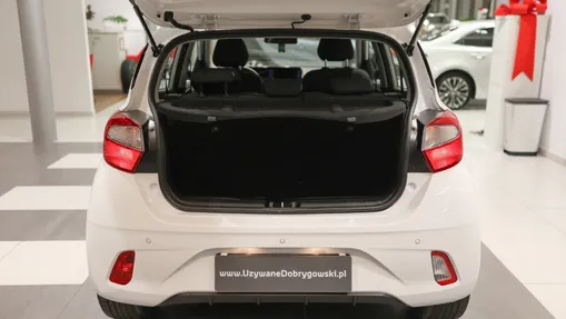 HYUNDAI i10 i10 1.2 Modern AMT
