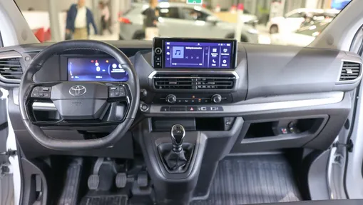 TOYOTA Proace Verso Proace Verso 2.0 D4-D Long Business