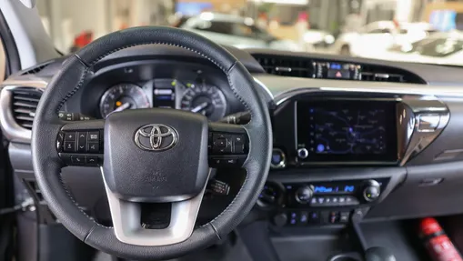 TOYOTA HiLux Hilux 2.8 D-4D mHEV Double Cab Executive 4x4 aut