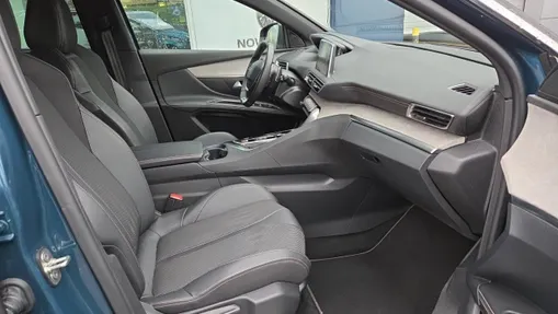 PEUGEOT 5008 5008 1.5 BlueHDi GT S&S EAT8
