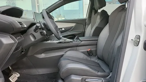 PEUGEOT 5008 5008 1.5 BlueHDi GT S&S EAT8