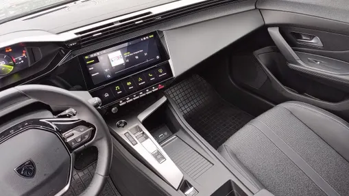 PEUGEOT 308 308 1.2 PureTech Allure S&S EAT8