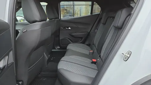 PEUGEOT 2008 2008 1.2 PureTech Allure S&S EAT8
