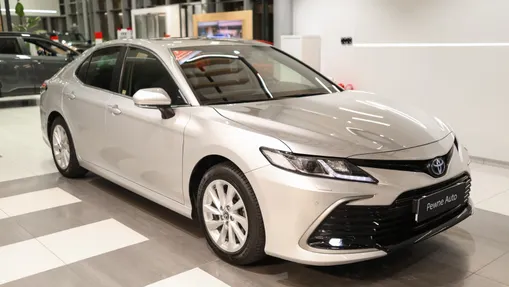 TOYOTA Camry Camry 2.5 Hybrid Comfort CVT