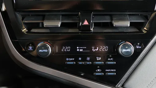 TOYOTA Camry Camry 2.5 Hybrid Comfort CVT