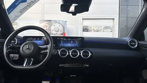 MERCEDES-BENZ CLA CLA 200 mHEV AMG Line 7G-DCT