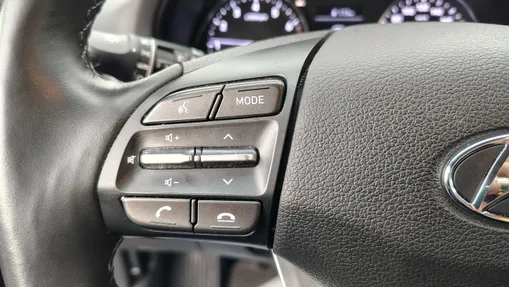 HYUNDAI i30 i30 1.0 T-GDI Smart