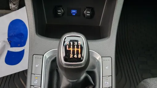HYUNDAI i30 i30 1.0 T-GDI Smart