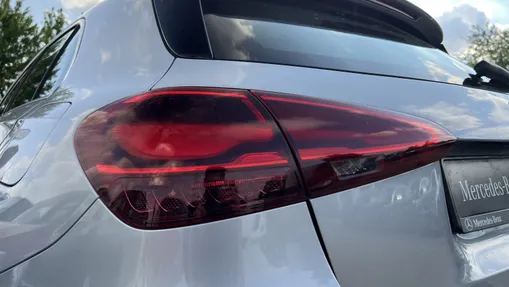 MERCEDES-BENZ A Klasa A 200 AMG Line 7G-DCT