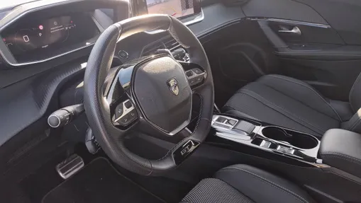 PEUGEOT 2008 2008 PureTech 130 GT S&S EAT8