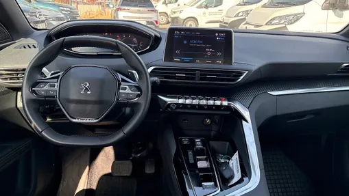 PEUGEOT 5008 5008 1.5 BlueHDi Allure Pack S&S EAT8