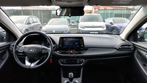 HYUNDAI i30 i30 1.0 T-GDI Smart