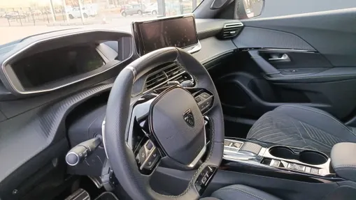 PEUGEOT 2008 2008 PureTech 130 GT S&S EAT8