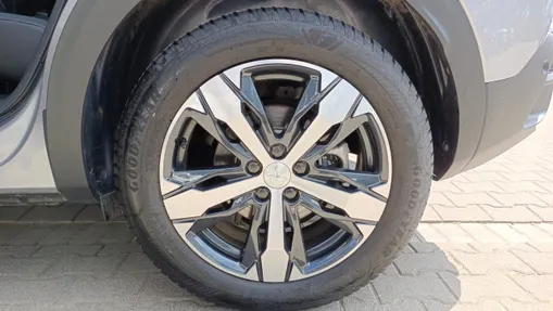 PEUGEOT 3008 3008 1.2 PureTech Allure Pack S&S EAT8