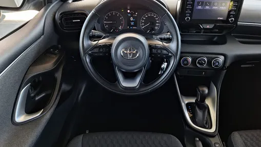 TOYOTA Yaris Yaris 1.5 Comfort CVT