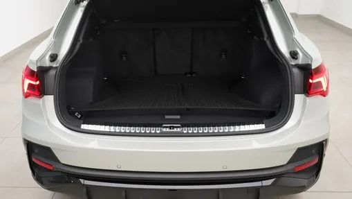 AUDI Q3 Q3 40 TDI Quattro S Line S tronic