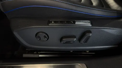 VOLKSWAGEN Arteon Arteon 2.0 TSI 4Motion R DSG