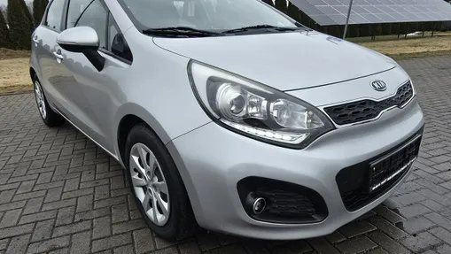 KIA Rio -