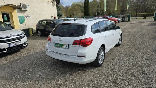 OPEL Astra -