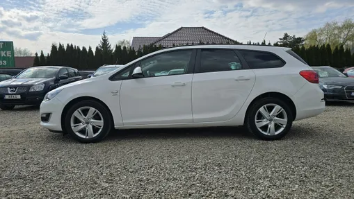 OPEL Astra -