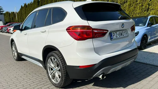 BMW X1 -