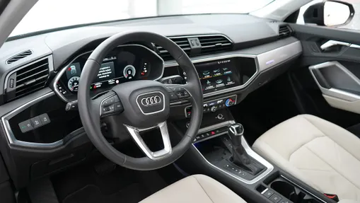 AUDI Q3 Q3 35 TFSI mHEV S-Line S tronic