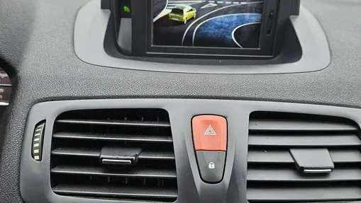 RENAULT Megane -