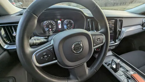 VOLVO V60 -