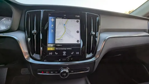 VOLVO V60 -