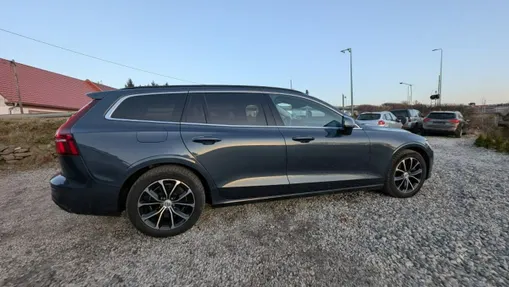 VOLVO V60 -
