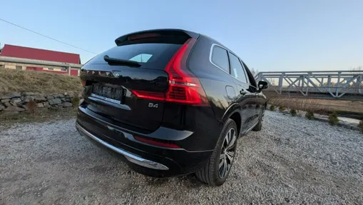 VOLVO XC60 -