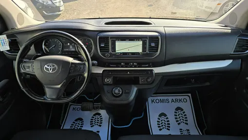 TOYOTA Proace Verso -