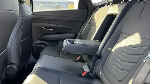 HYUNDAI Tucson -