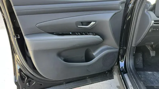 HYUNDAI Tucson -