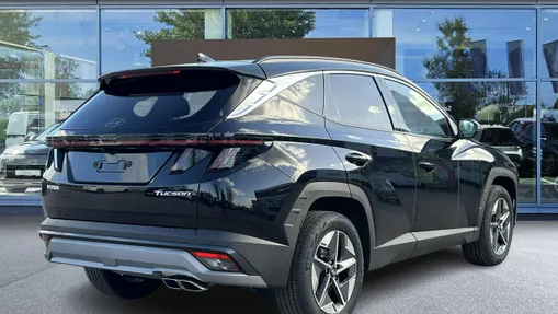 HYUNDAI Tucson -