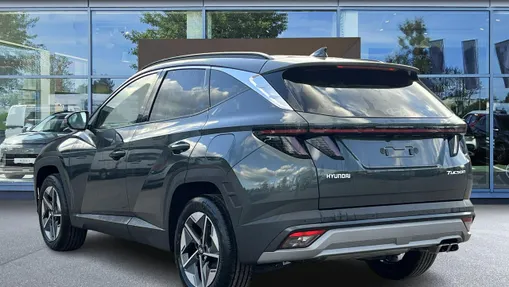 HYUNDAI Tucson -