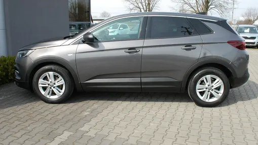 OPEL Grandland X -