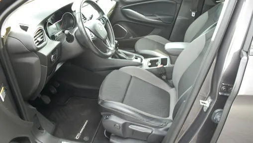 OPEL Grandland X -