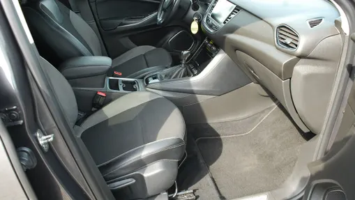 OPEL Grandland X -