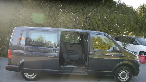 VOLKSWAGEN Transporter -
