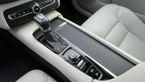 VOLVO XC90 -