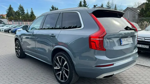 VOLVO XC90 -