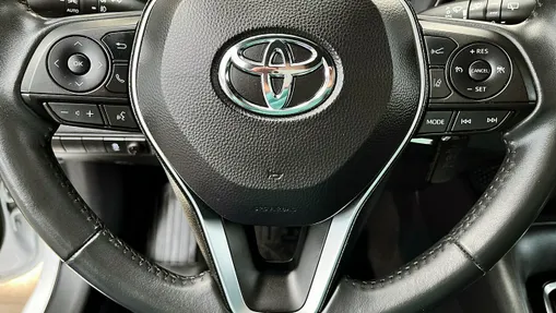 TOYOTA Corolla -
